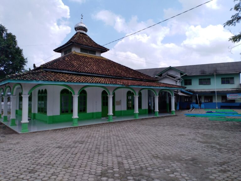 Masjid SDIT Maryam Muraith Martapura